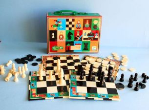 Настольная игра  Шашки, шахматы